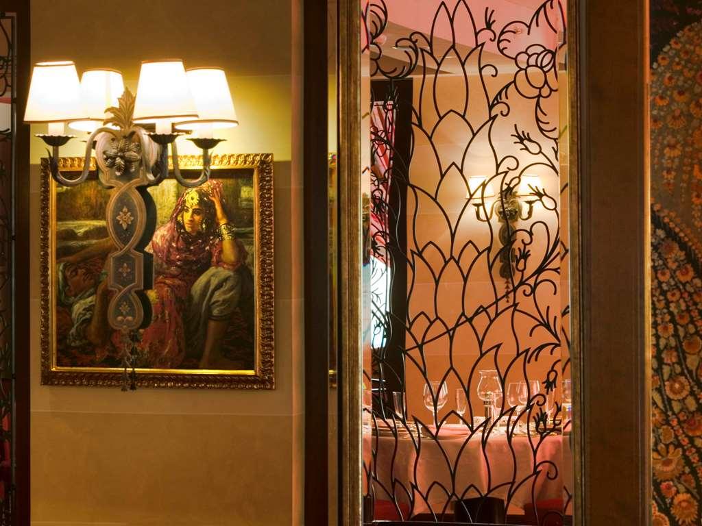 Royal Hotel Oran - Mgallery By Sofitel Εστιατόριο φωτογραφία